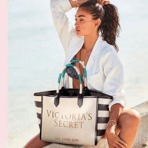 Victoria's Secret Limited Edition Summer Weekend Tote Beach Bag Rope Han…